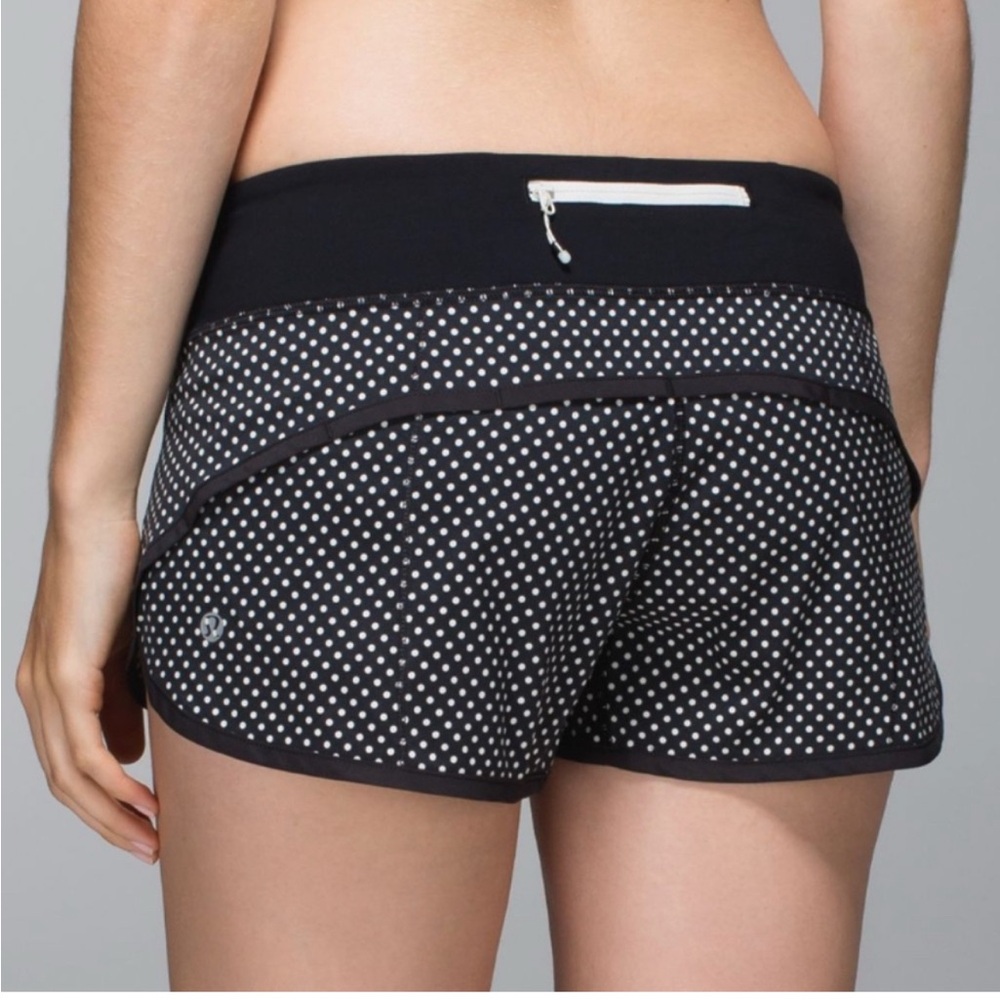 Lululemon Run: Speed Short *2-way Stretch